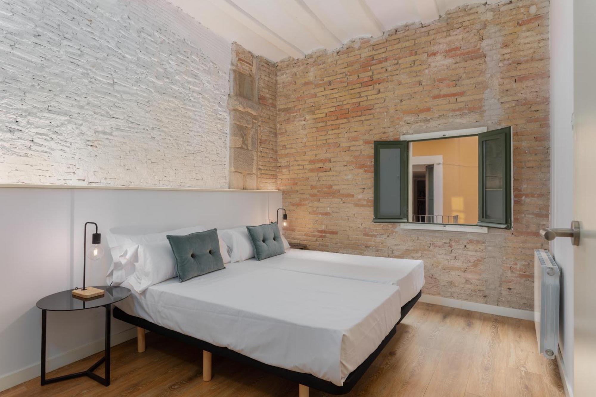 Flateli Sant Agusti Apartment Girona Exterior photo